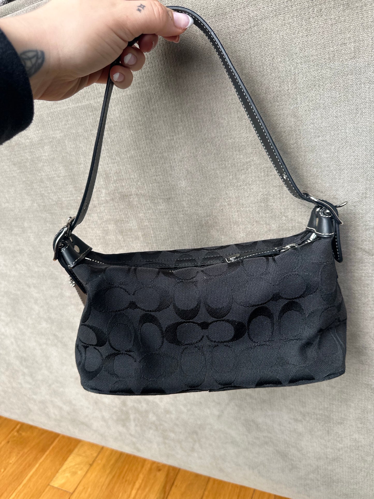 Y2K ‘Baguette’ Shoulder bag