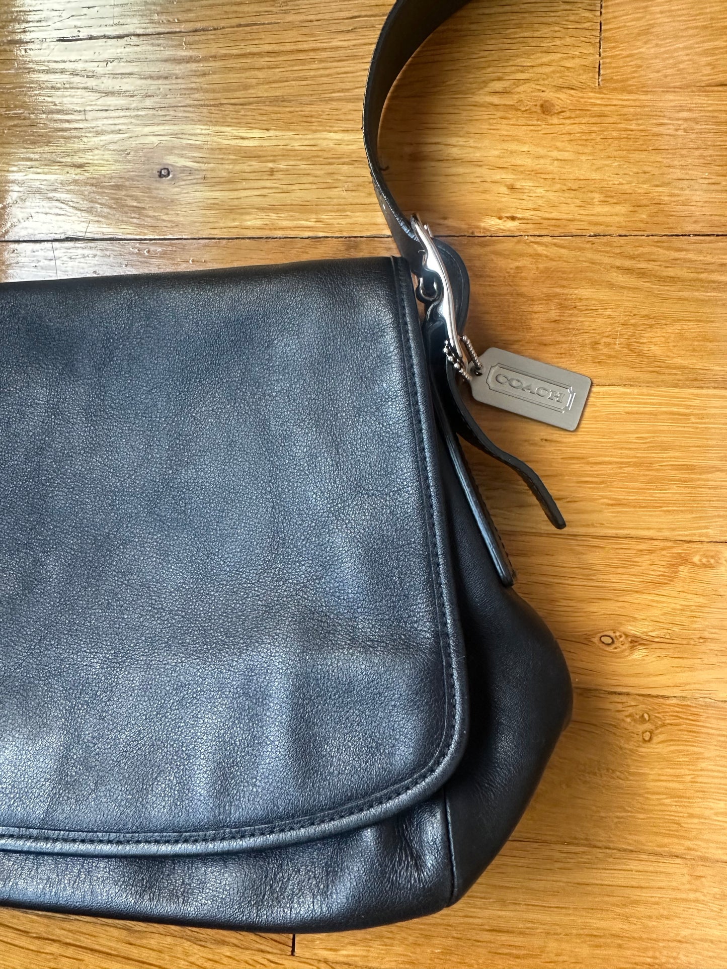 Y2K ‘Legacy’ Flap Crossbody bag